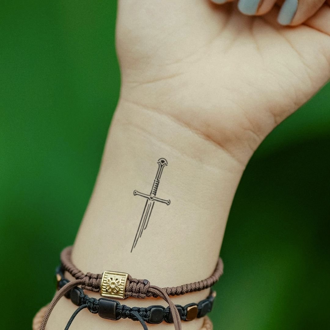 Schwert Tattoo | Temporalis, image size:1080x1080