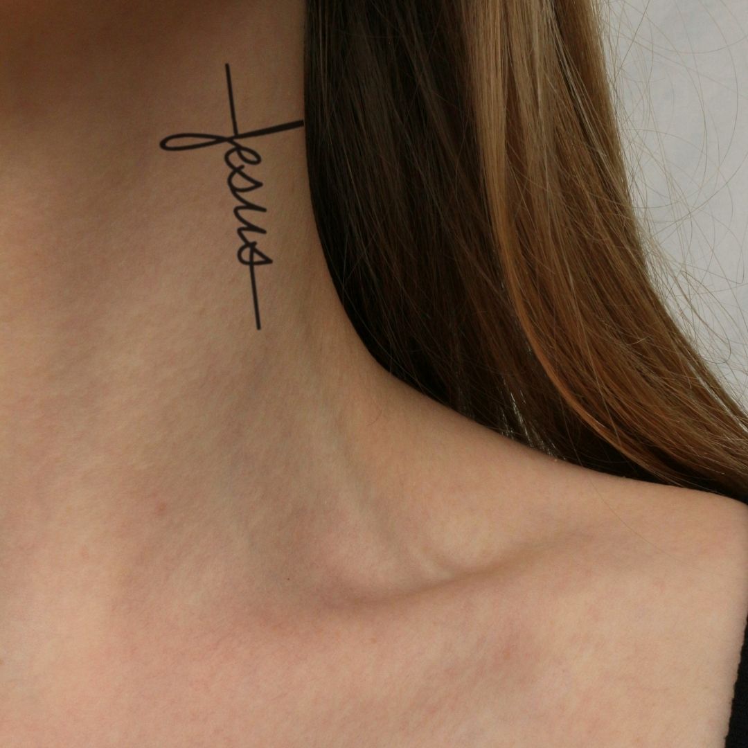 Jesu navn Tattoo | Temporalis, image size:1080x1080