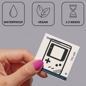 Retro handheld console temporary tattoo – minimalist line art - 3 | Temporalis