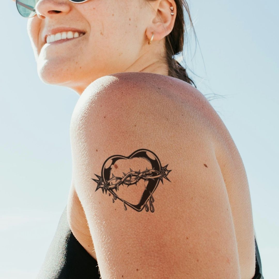 Tatuagem de coração espinhoso | Temporalis, image size:1080x1080
