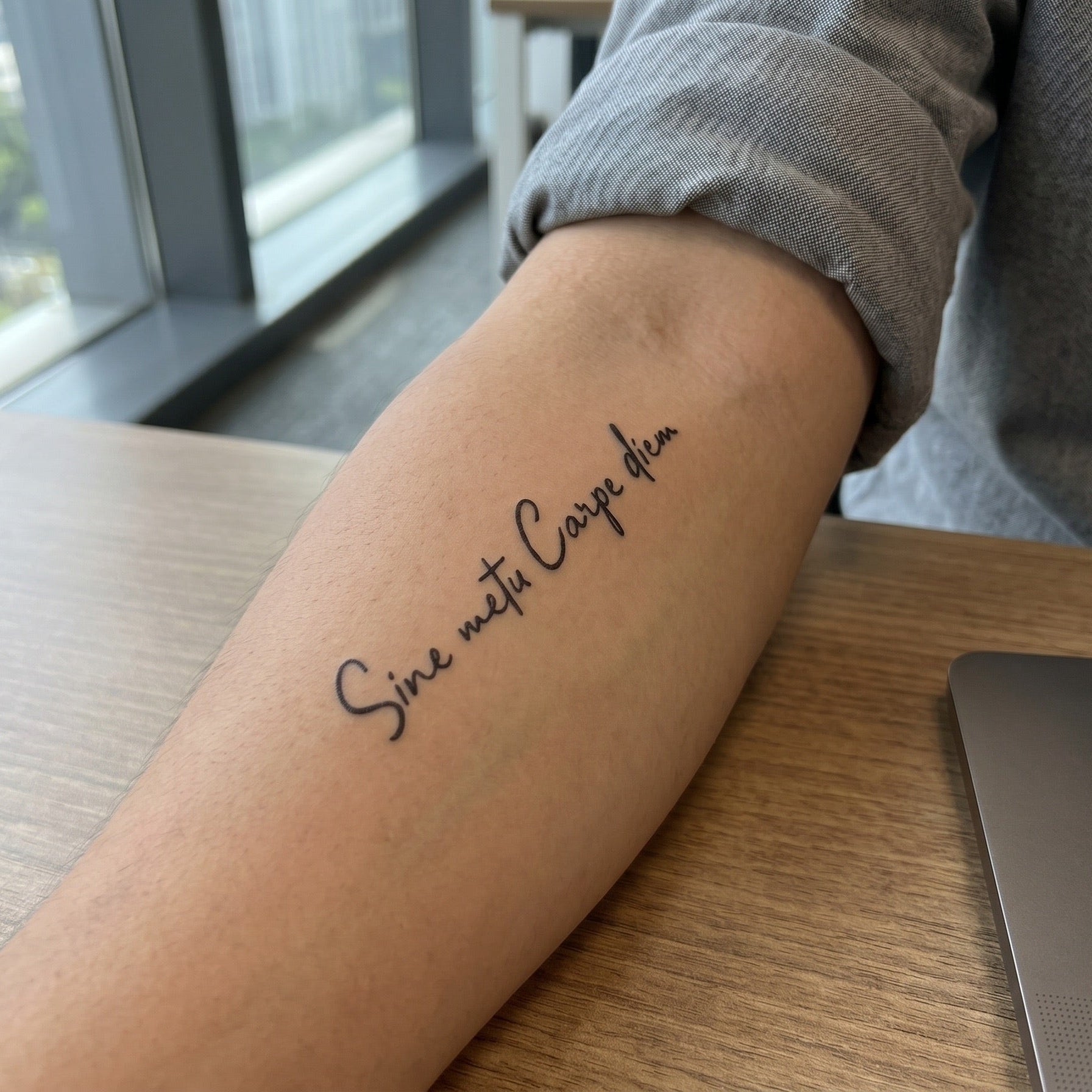Sine Metu Carpe Diem Tattoo - 1 | Temporalis